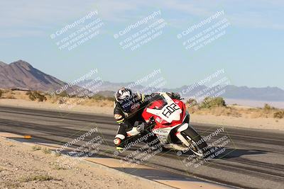 media/Nov-02-2025-CVMA (Sun) [[337aff29ab]]/Race 18-Supersport Middleweight/